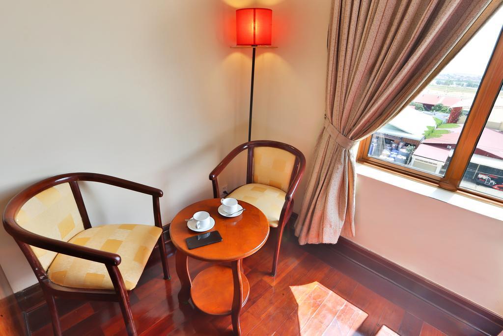 Blue River Hotel Πνομ Πενχ Εξωτερικό φωτογραφία