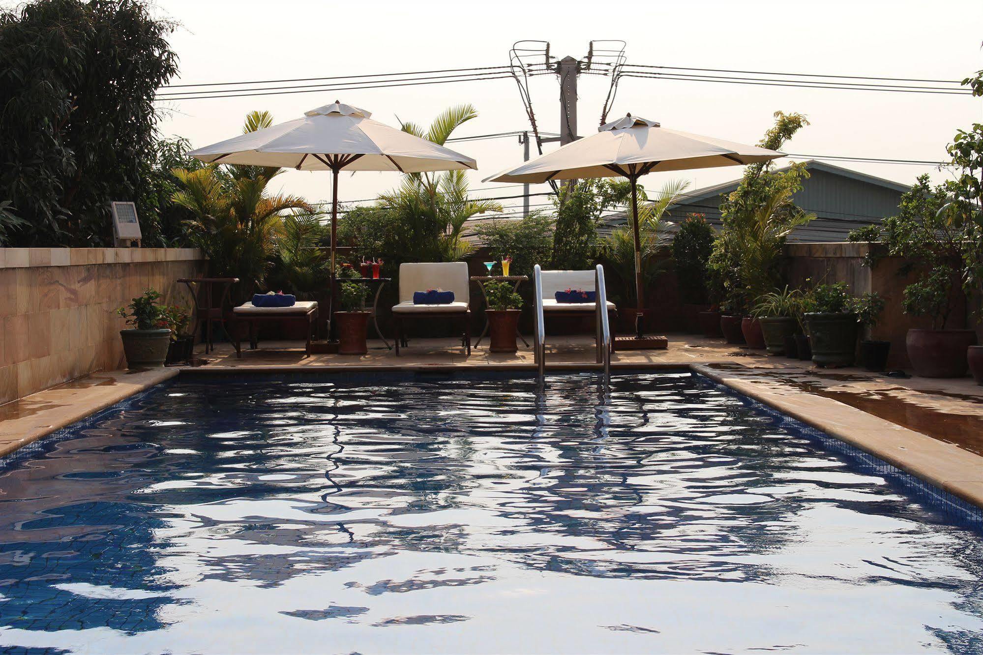 Blue River Hotel Πνομ Πενχ Εξωτερικό φωτογραφία